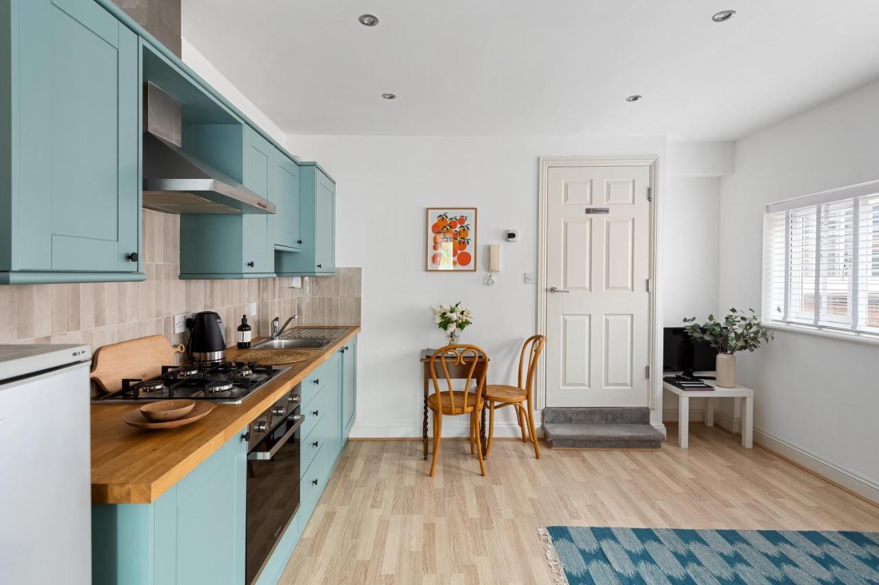 Albany By Black Door Stays Cardiff Exterior foto