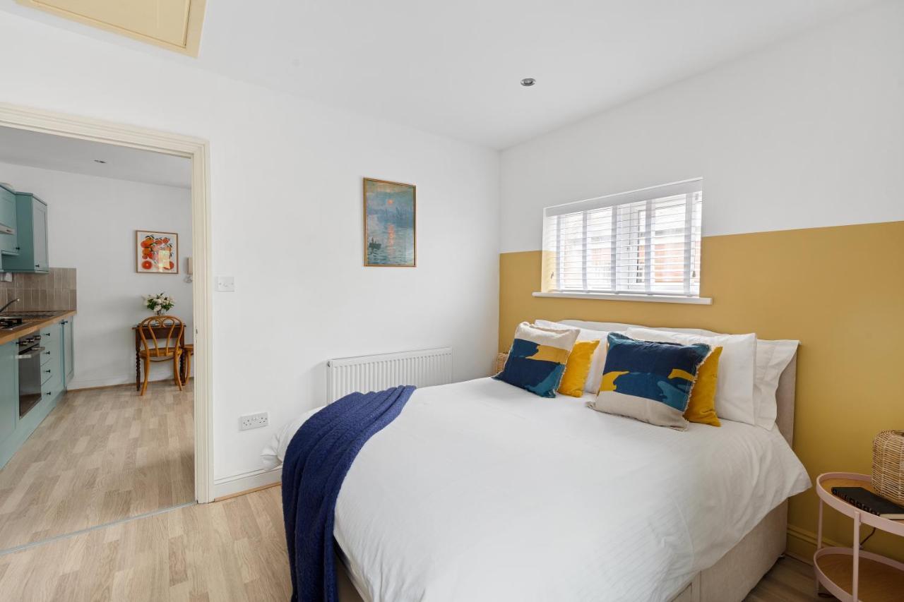 Albany By Black Door Stays Cardiff Exterior foto